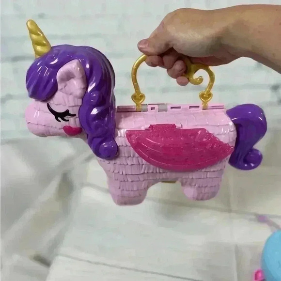 POLLY POCKET UNICORN SURPRISE CARRIER Toy & DOLPHIN Compact TRAVEL PLAY sets - Picture 5 of 16